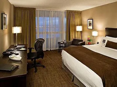 Delta Hotels Calgary Airport In-Terminal